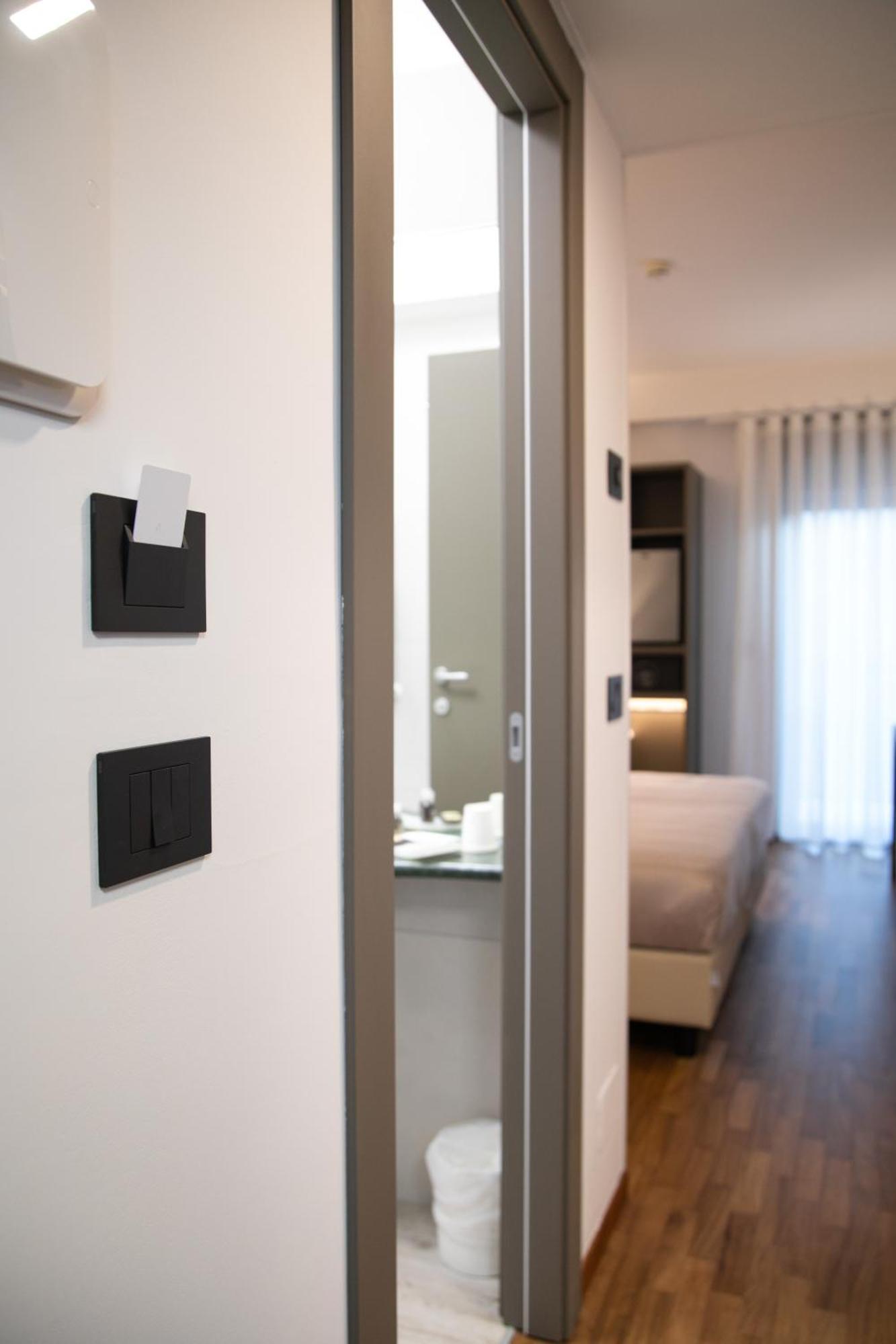 Hotel Federico II L'Aquila Luaran gambar