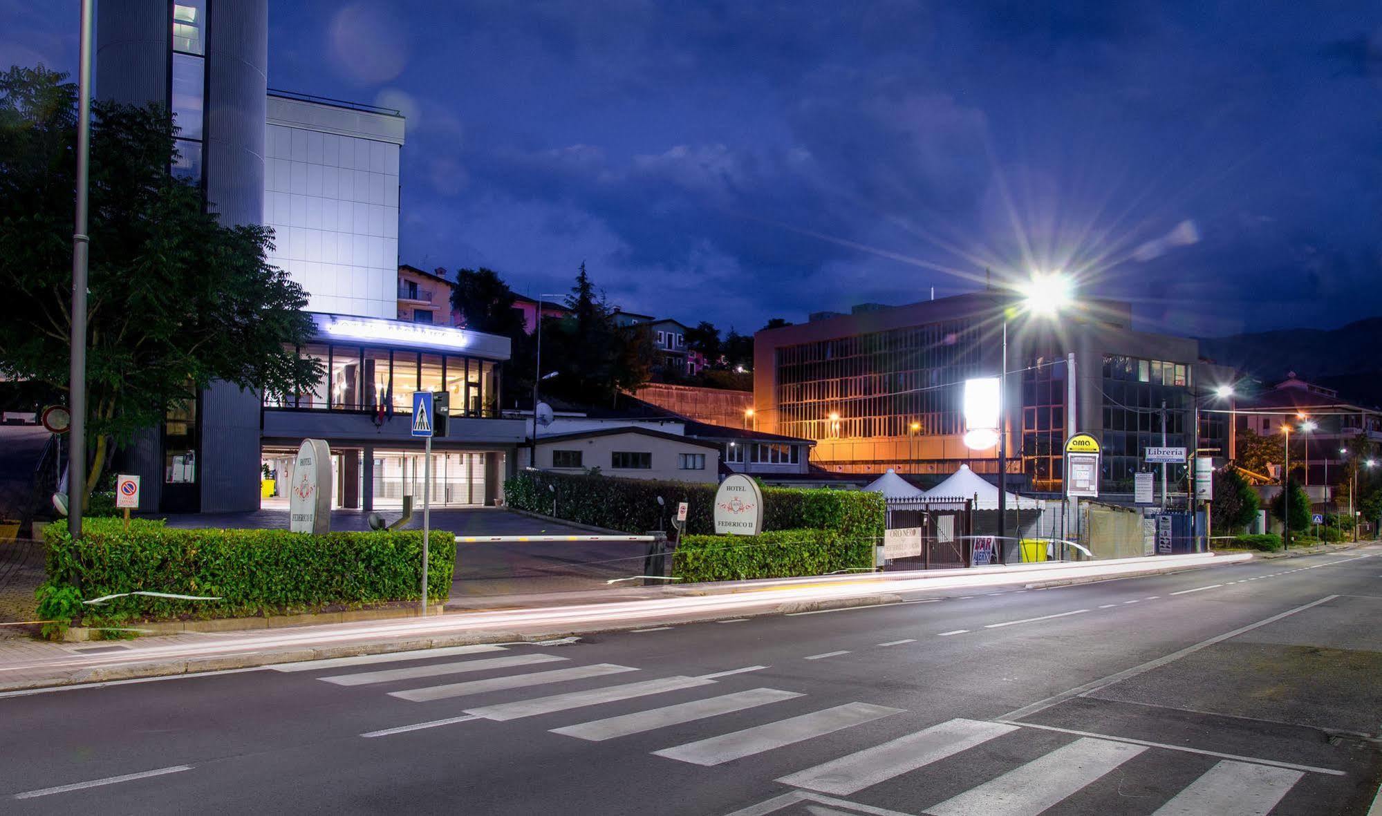 Hotel Federico II L'Aquila Luaran gambar